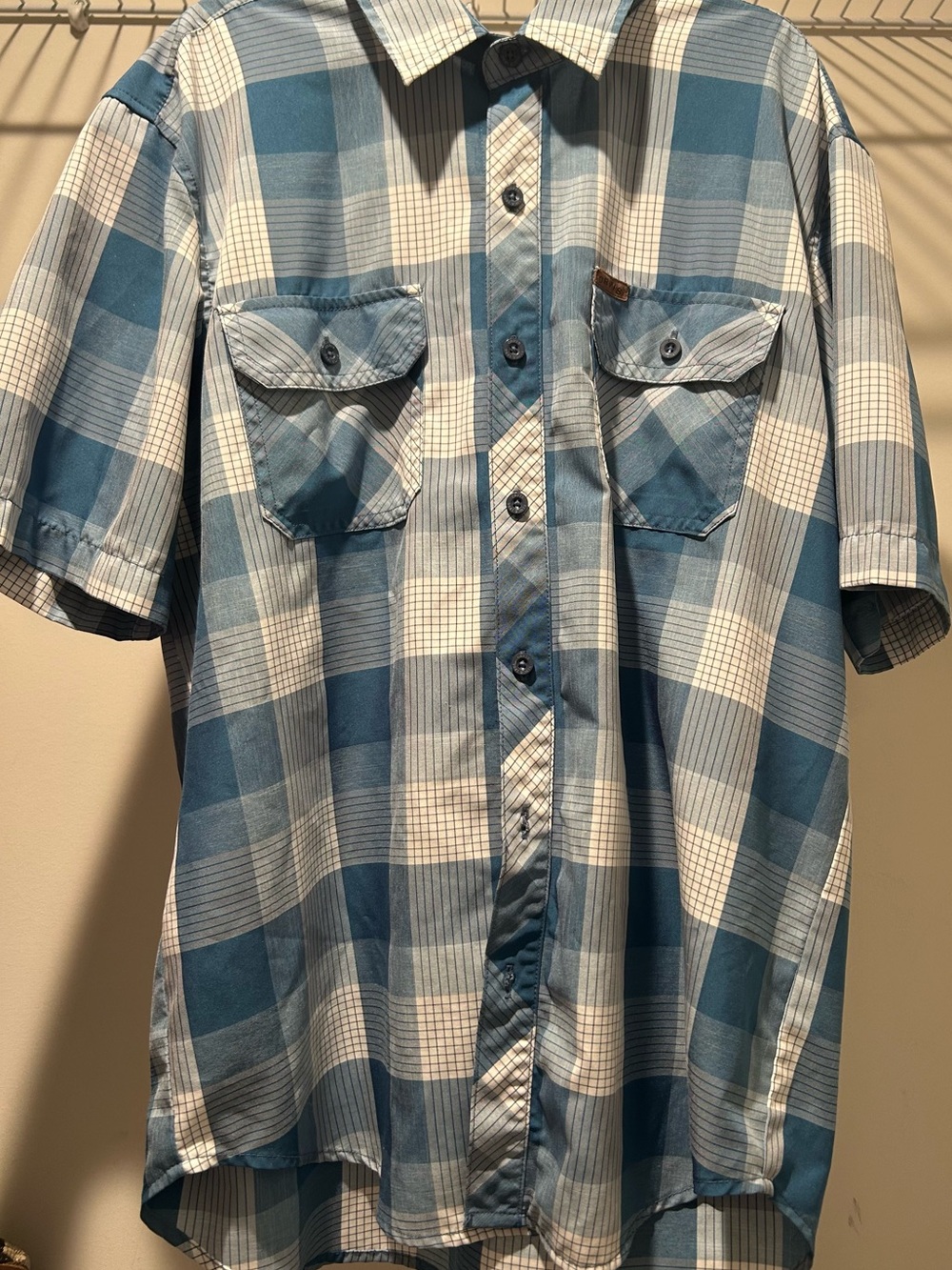 Orvis Men’s Blue and White Plaid Short-Sleeve Button-Down Shirt L
